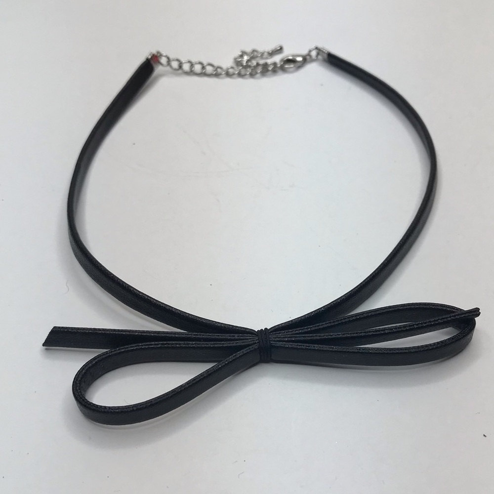 Leather Bow Choker Necklace